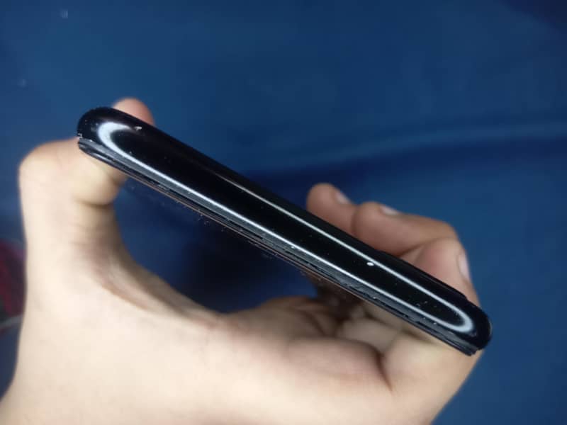 Apple iPhone 7 Plus 3