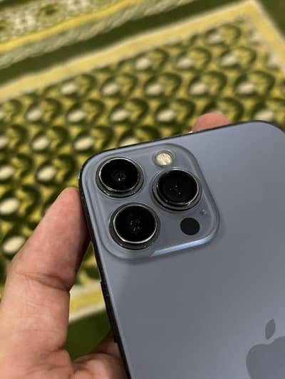 iPhone 13 Pro Max (FU)