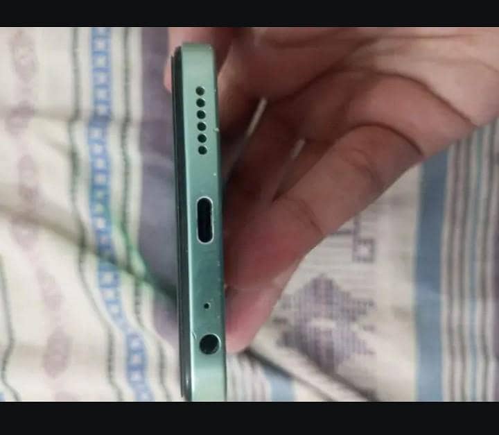 Tecno SPARK 30C 1