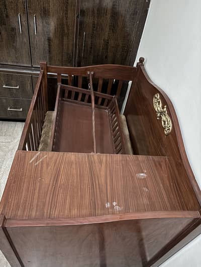 Wooden Baby Crib/Cot with Changing Table & Storage – Good Condition