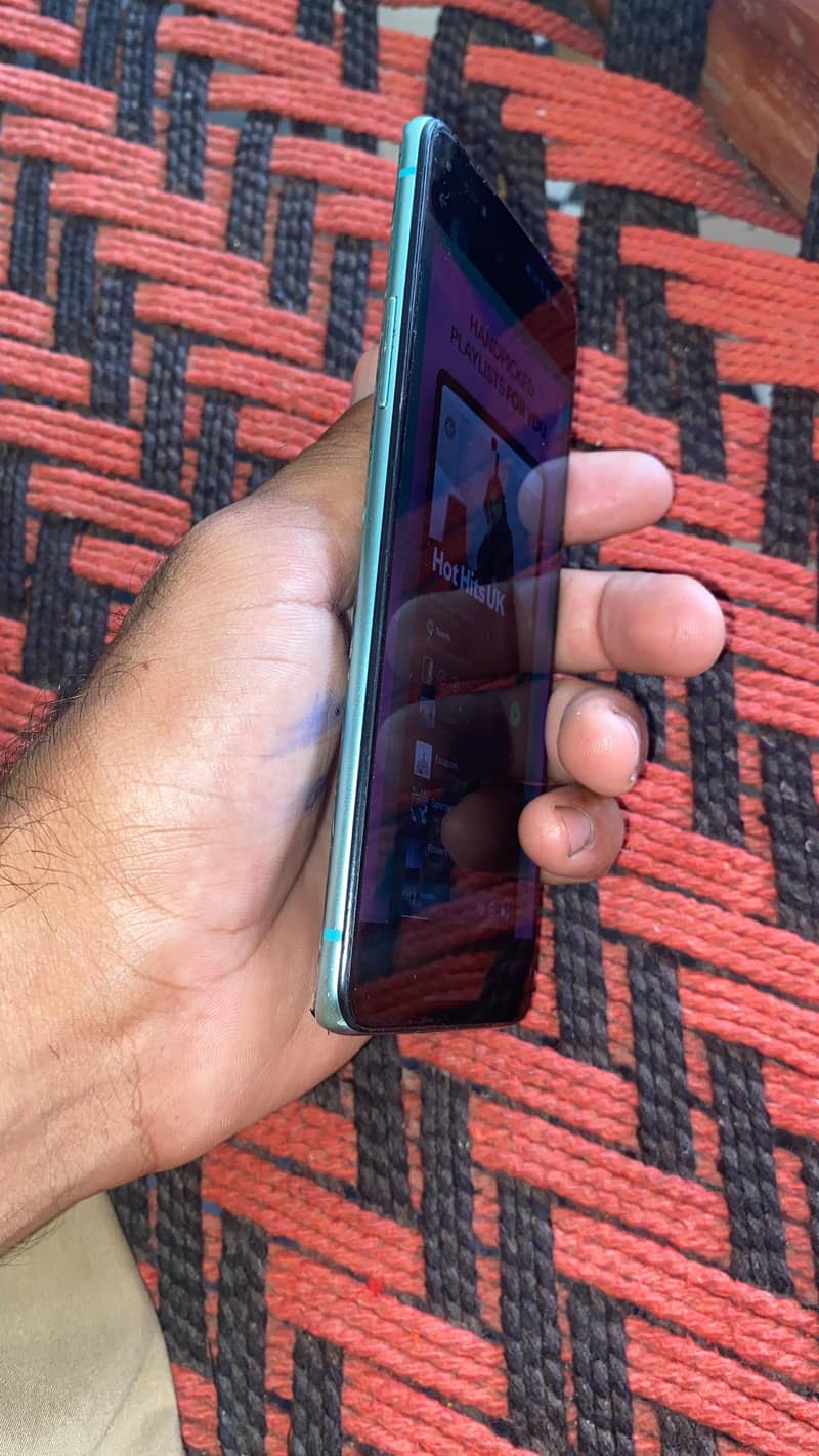 One Plus 8T 2