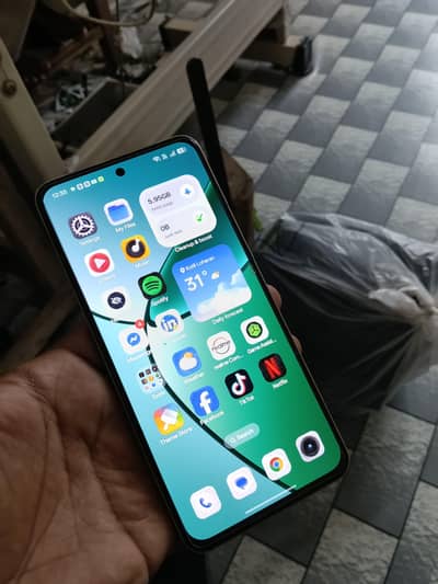 Realme 12 Plus