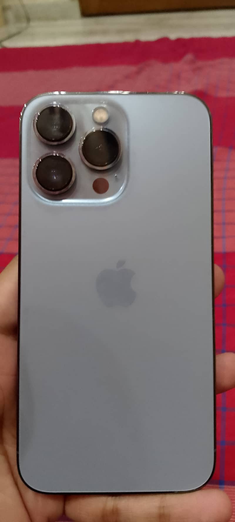 Apple iPhone 13 Pro 2