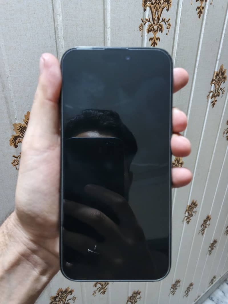 Apple iPhone 15 Pro Max 5