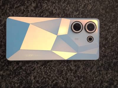Tecno CAMON 20