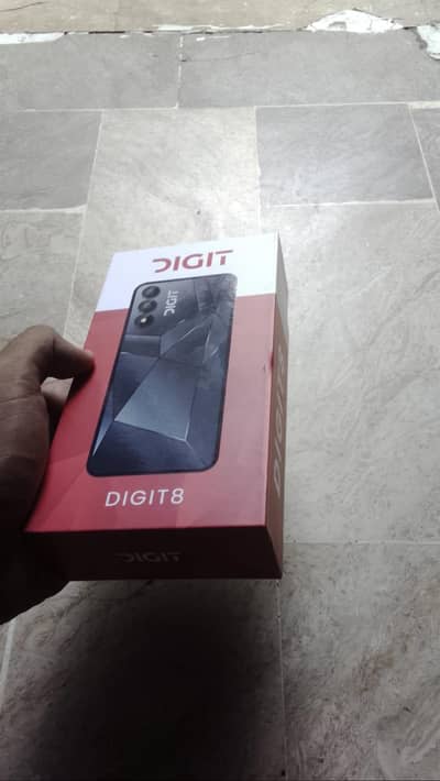 DIGIT 8 MOBILE PHONE