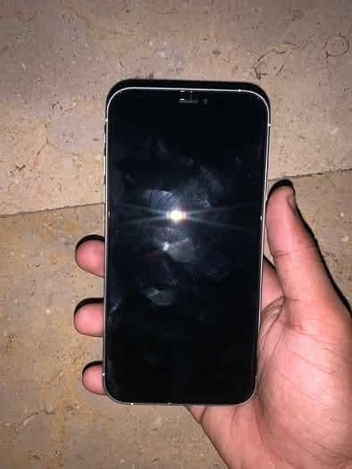 Apple iPhone XR