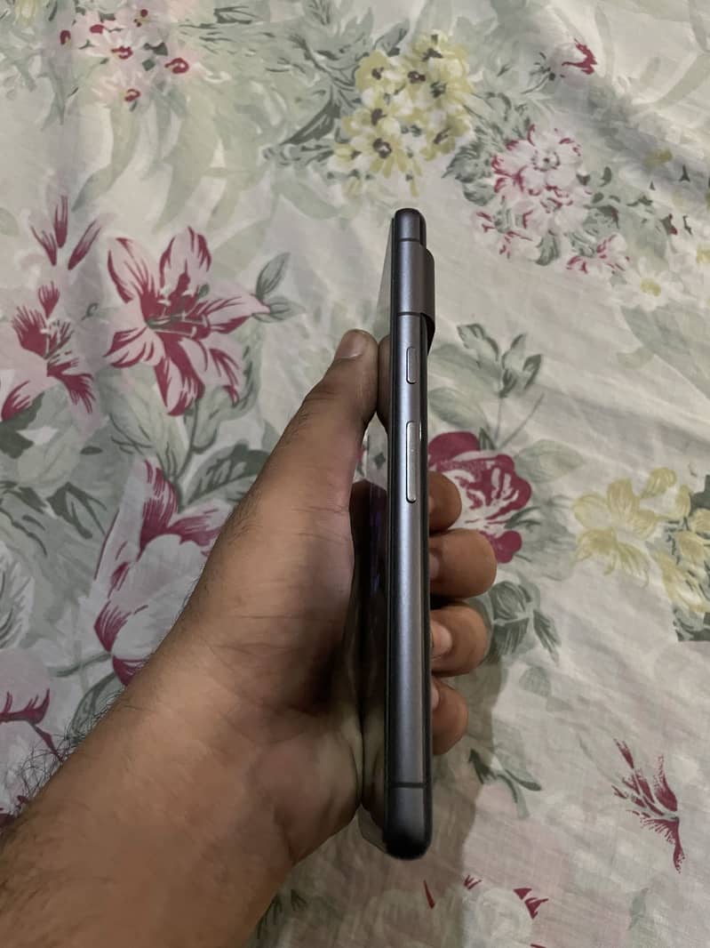 Google Pixel 7 5