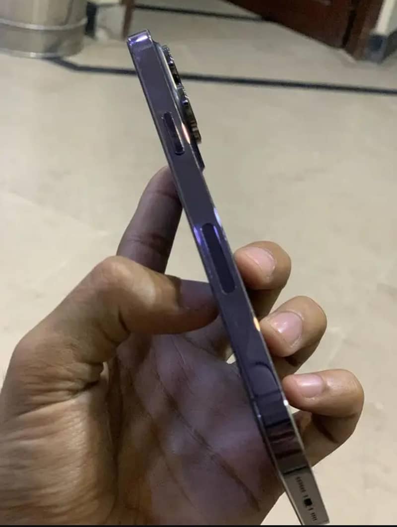 Apple iPhone 14 Pro Max 2
