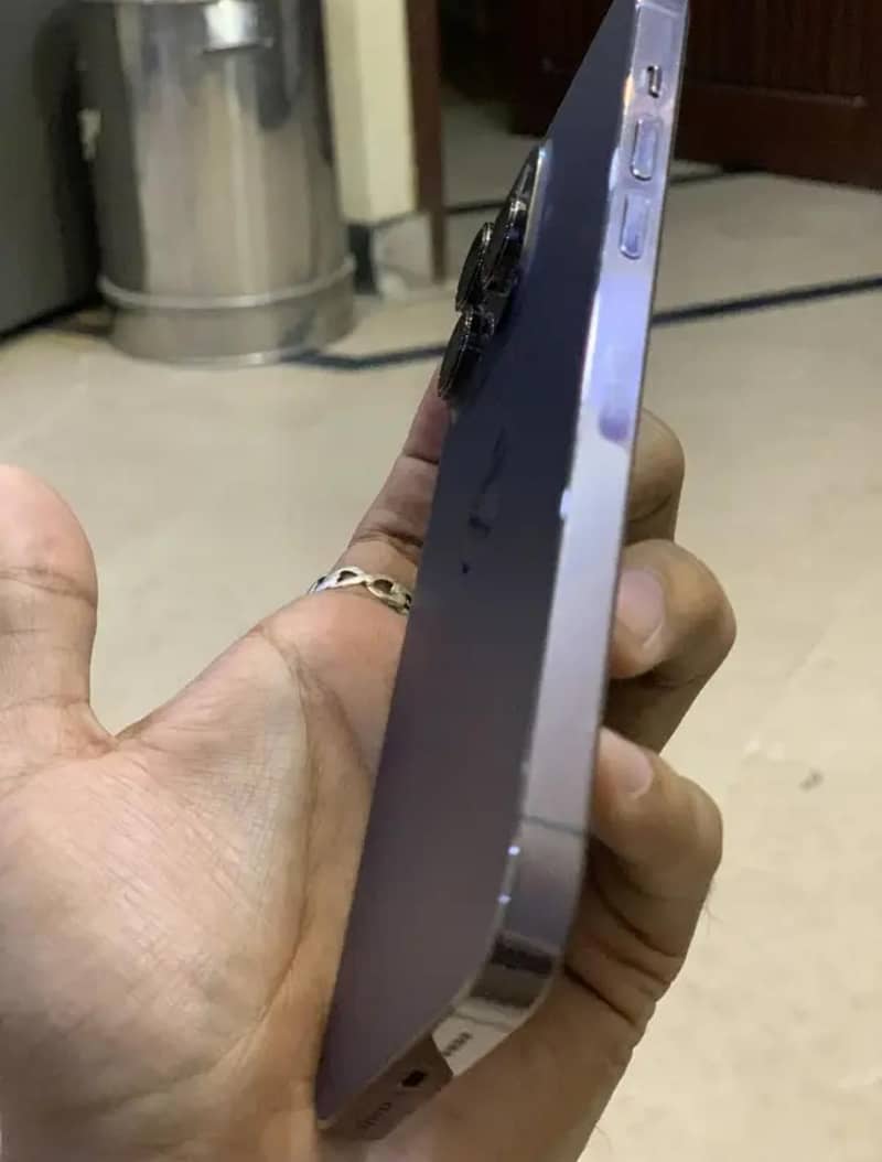 Apple iPhone 14 Pro Max 5
