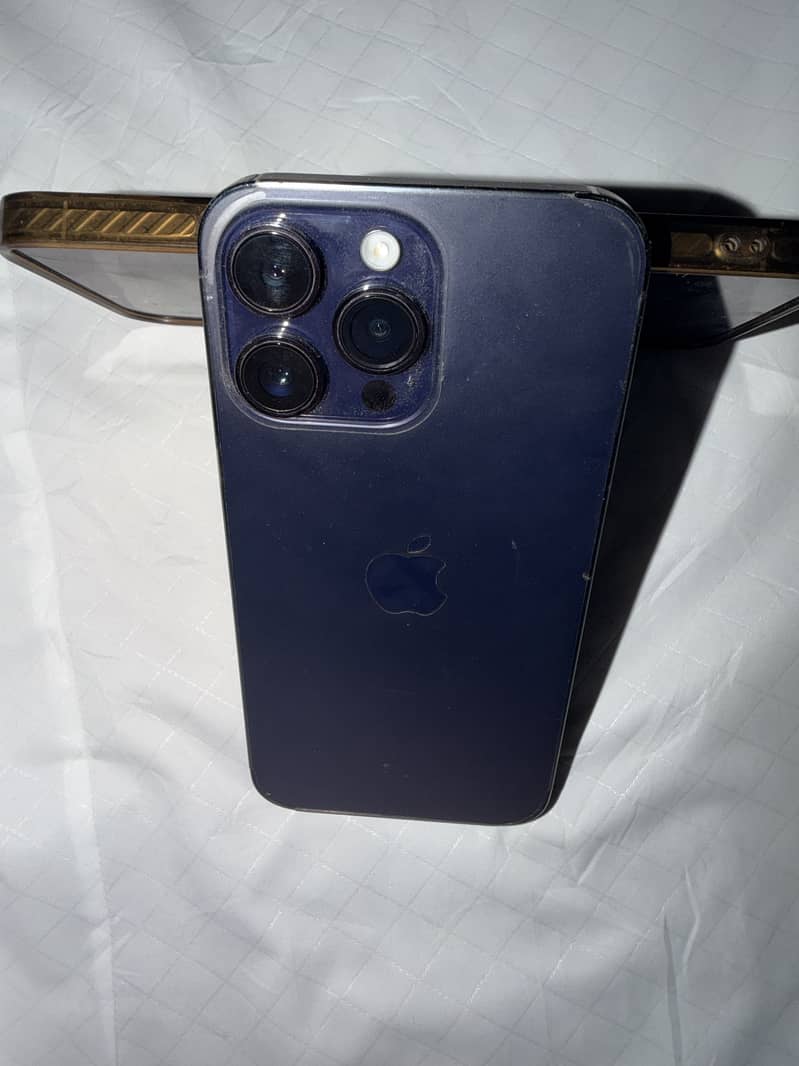Apple iPhone 14 Pro Max 5