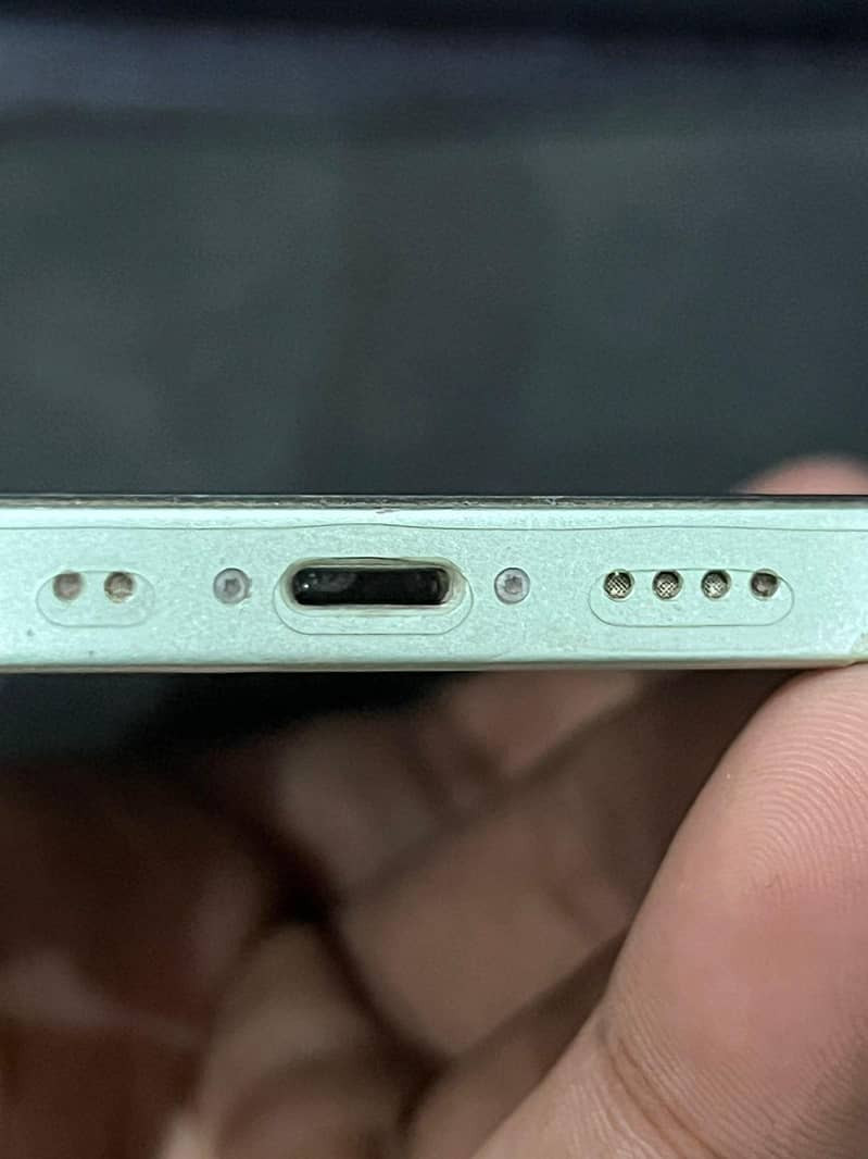 Apple iPhone 12 mini 3