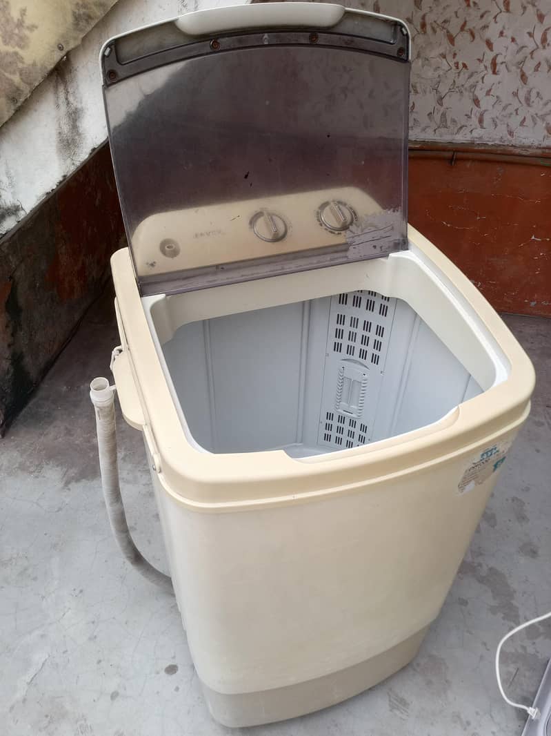 washing machine mini and medium 10