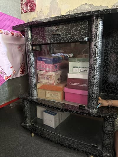 Wardrobe with ok condition