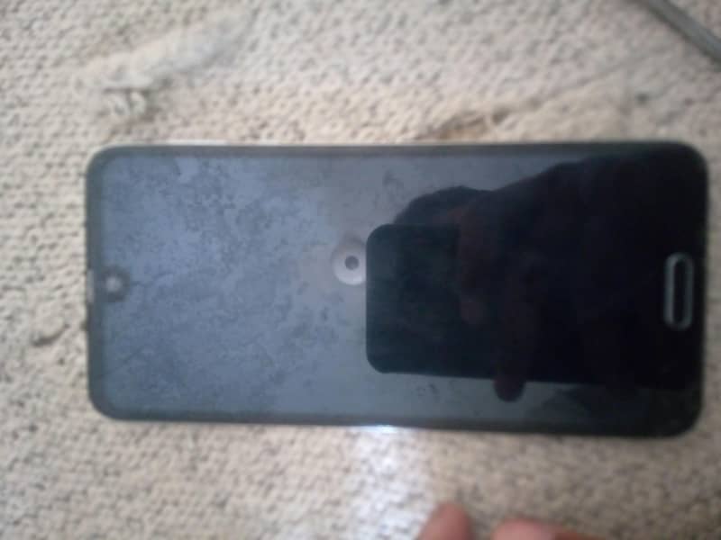 Sharp Aquos R2 2