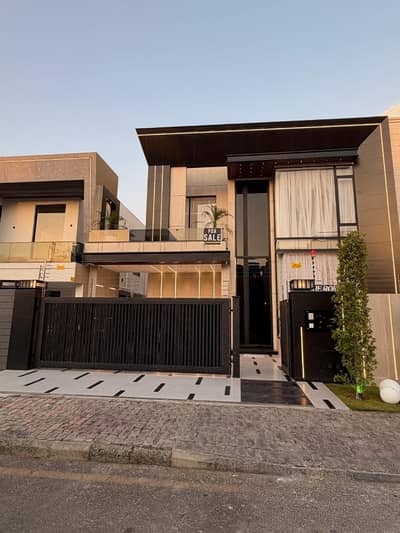 10 MARLA ULTRA MODREN FACING PARAK HOUSE FOR SALE IN OVERSEAS B BAHRIA TOWN LAHORE