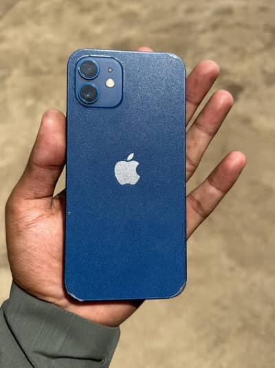 Apple iPhone 12