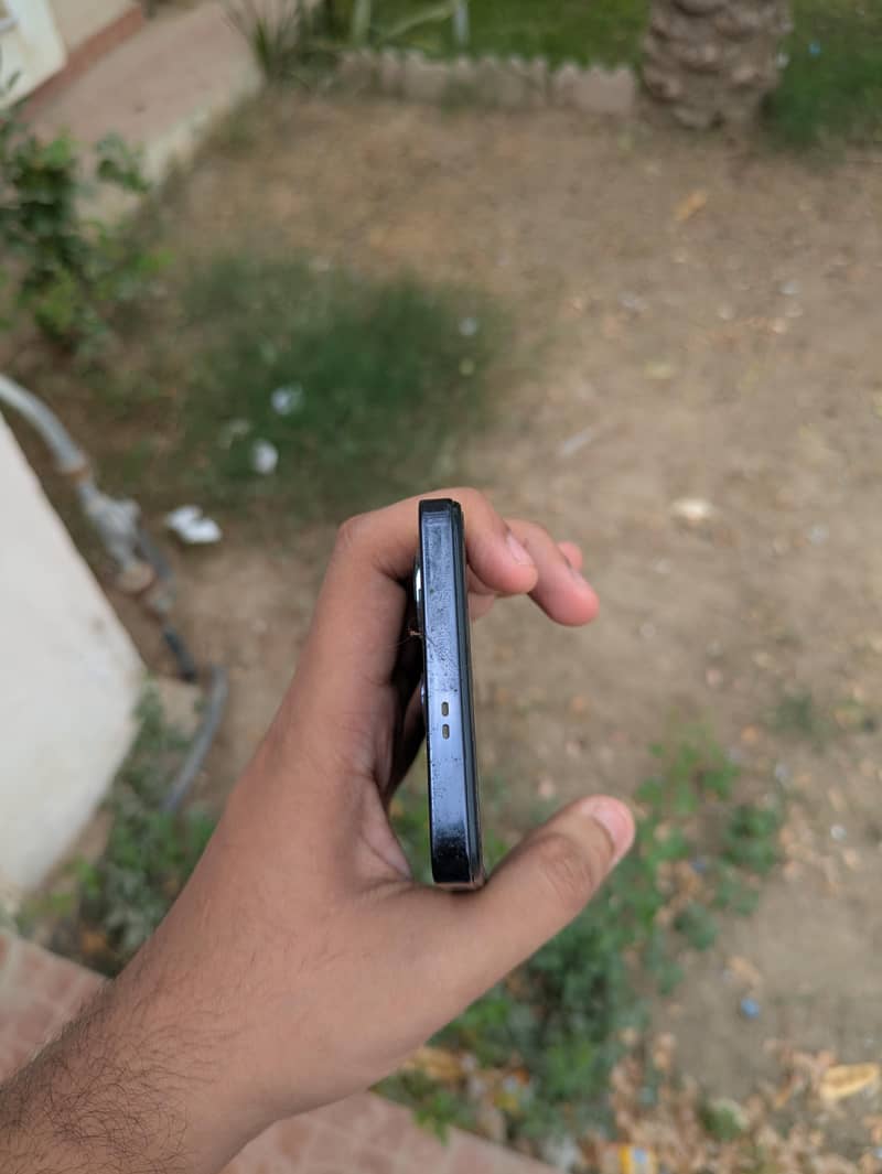 Infinix Note 30 5