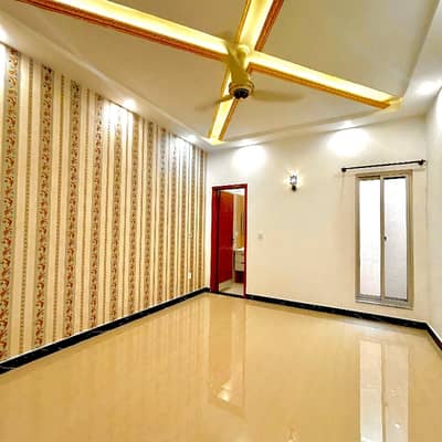 6 Marla Upper Portion Brand New For Rent