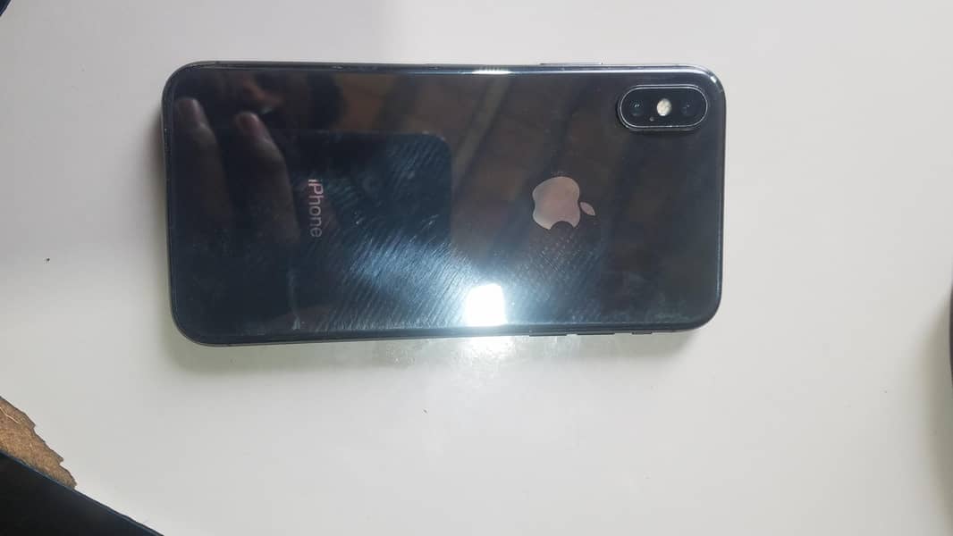 Apple iPhone X 3