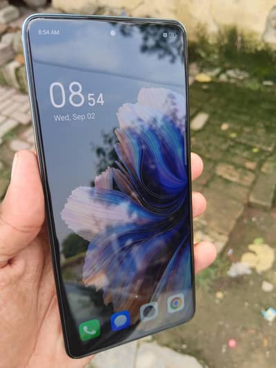 Tecno CAMON 20