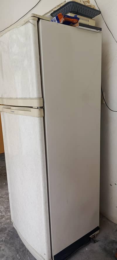 Dawlance Refrigerator for Sale – Fully Working | Good Condition