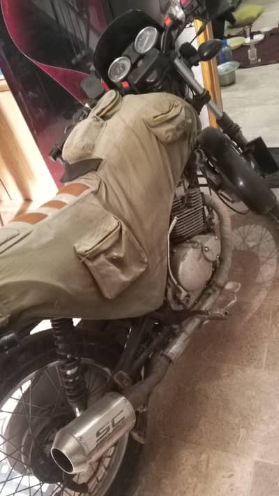 Suzuki GS 150