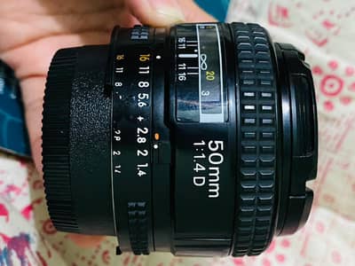 Nikon 50mm f/1.4D lense