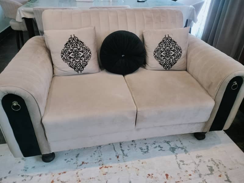 7 seater sofa 1
