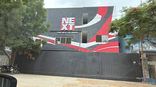 Building Spread Over 500 Square Yards In Gulshan-E-Iqbal - Block 13/D Available
