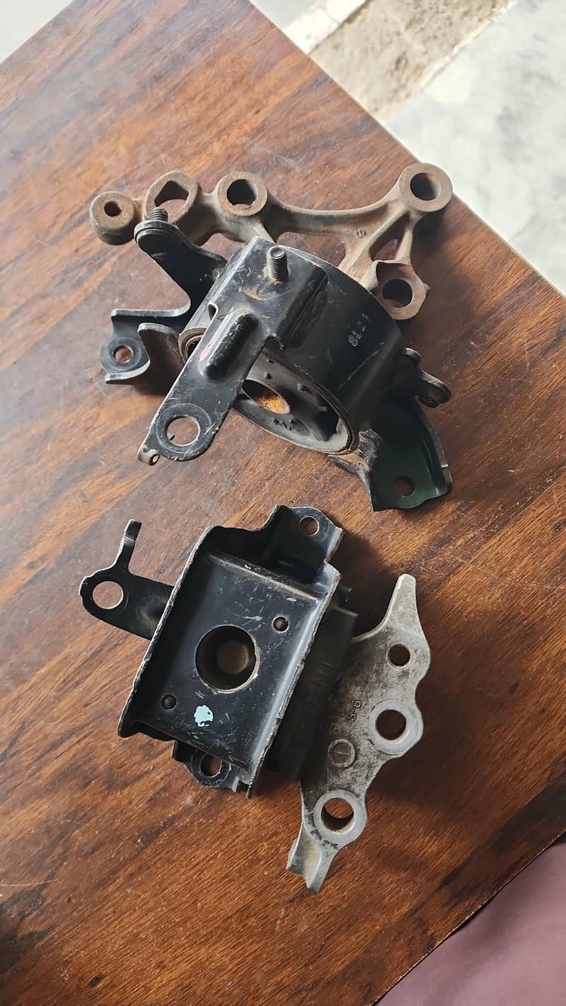 ENGINE FOUNDATION 7