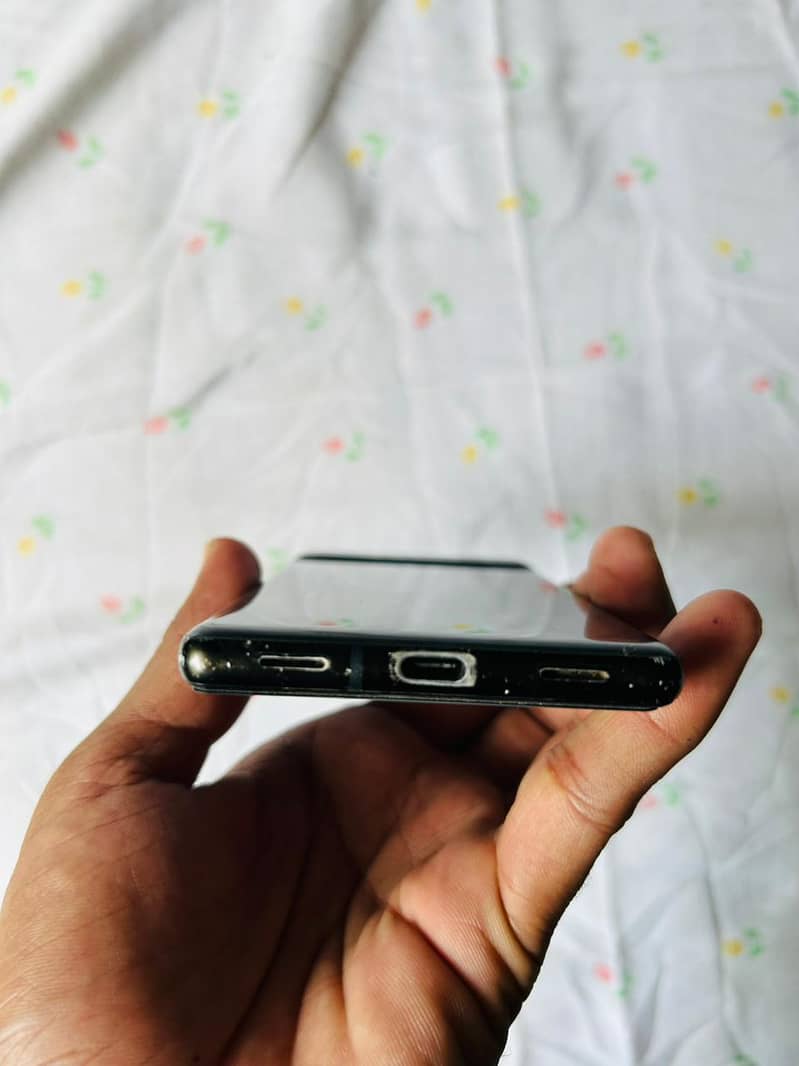 Google Pixel 6a 1