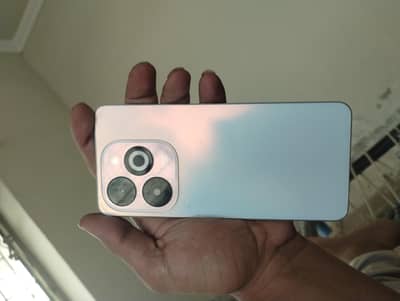 Infinix Smart 8 Pro