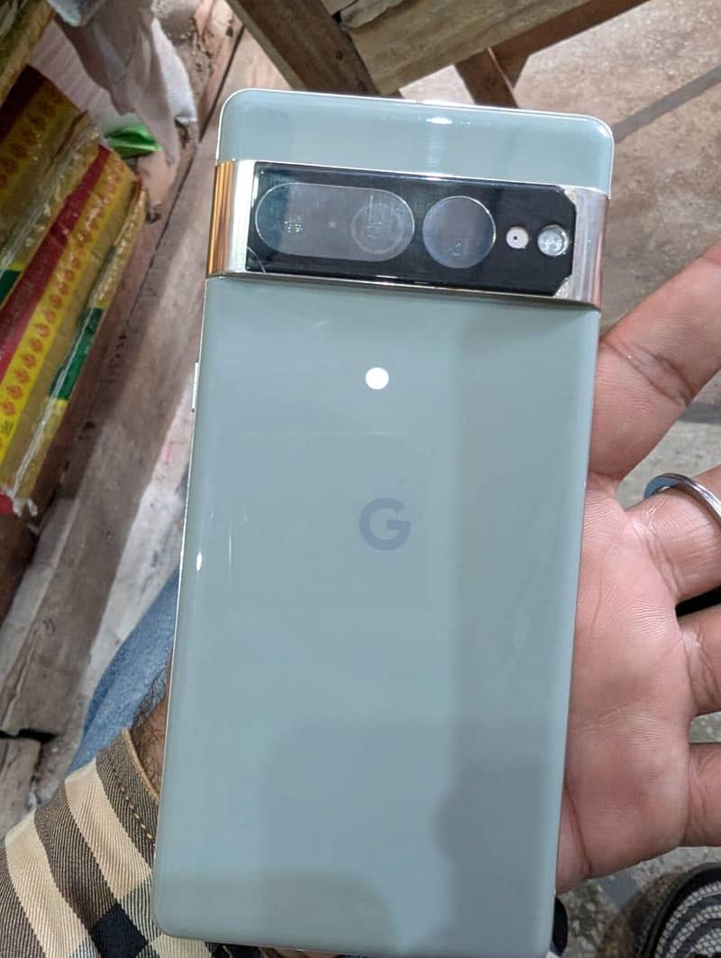 Google Pixel 7 Pro 2