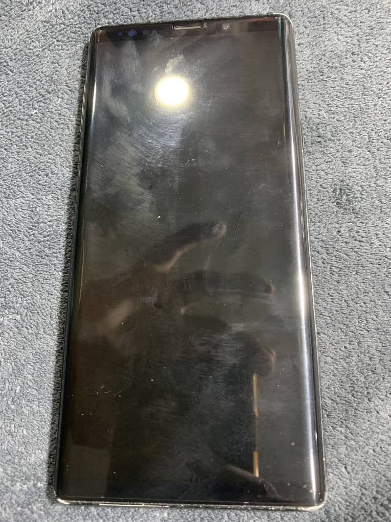 Samsung Mobile Note 9 1