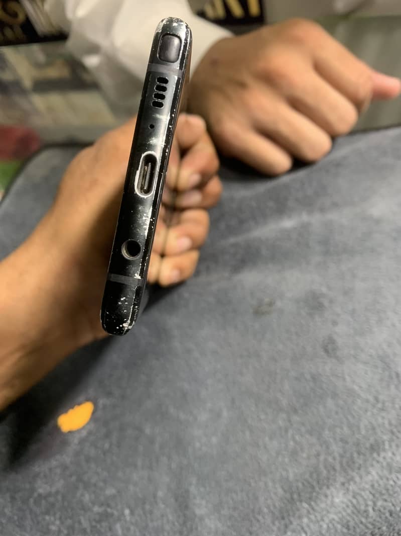 Samsung Mobile Note 9 5