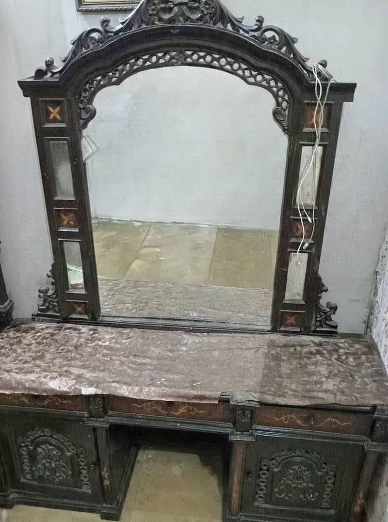 Dressing Table 1