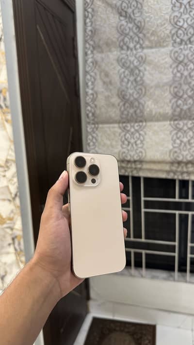 Apple iPhone 16 Pro