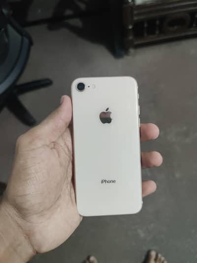 Apple iPhone 8
