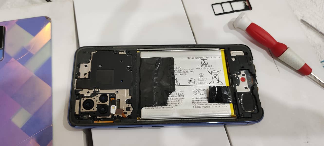 Vivo V21e 5