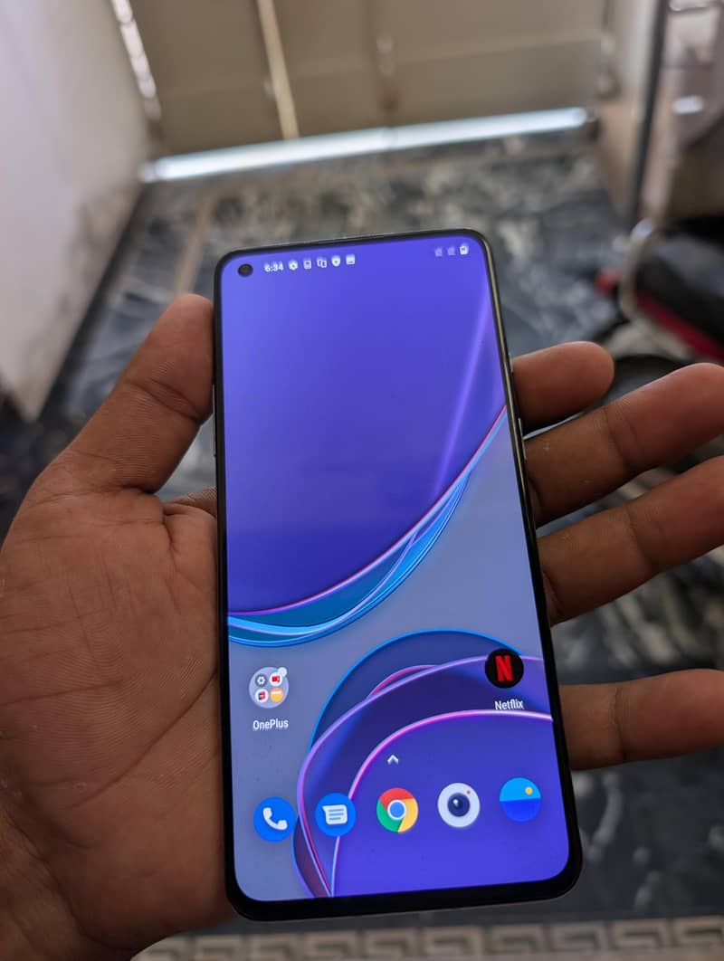 One Plus 8T 1