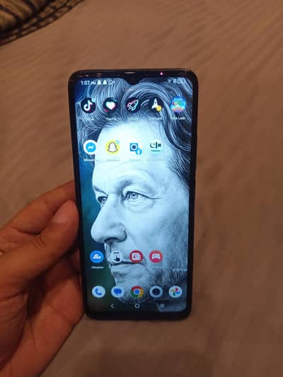 TCL K24