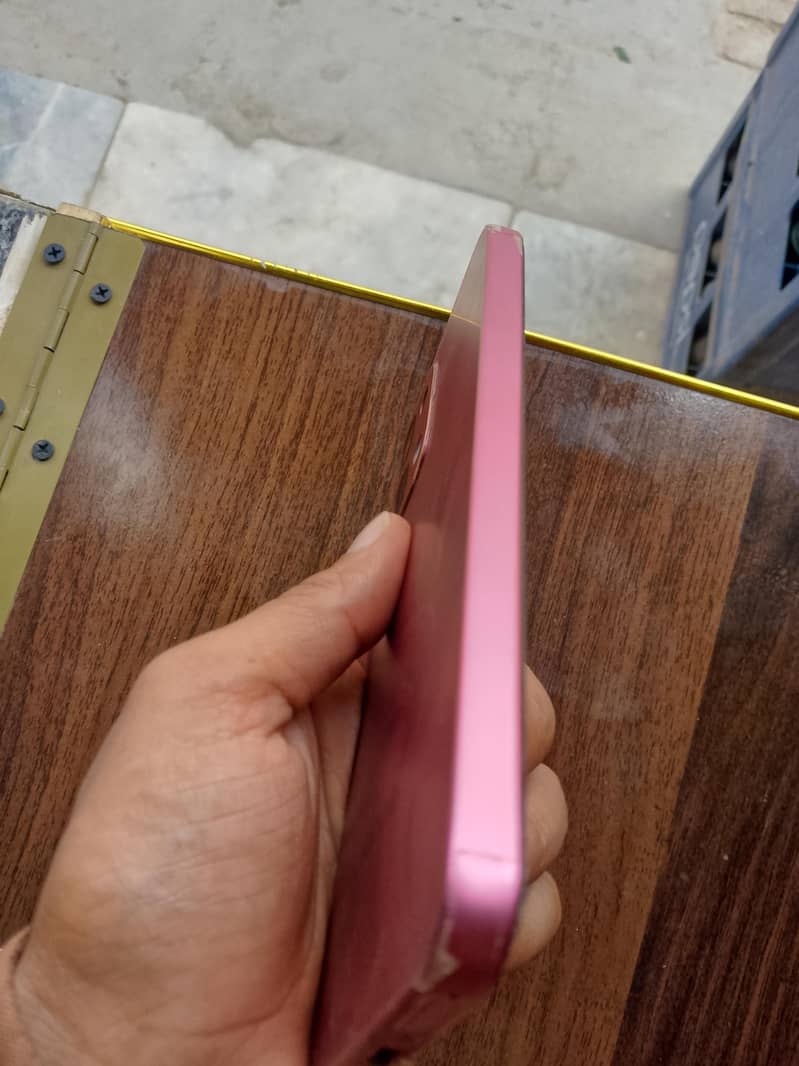OPPO A6 pro 3