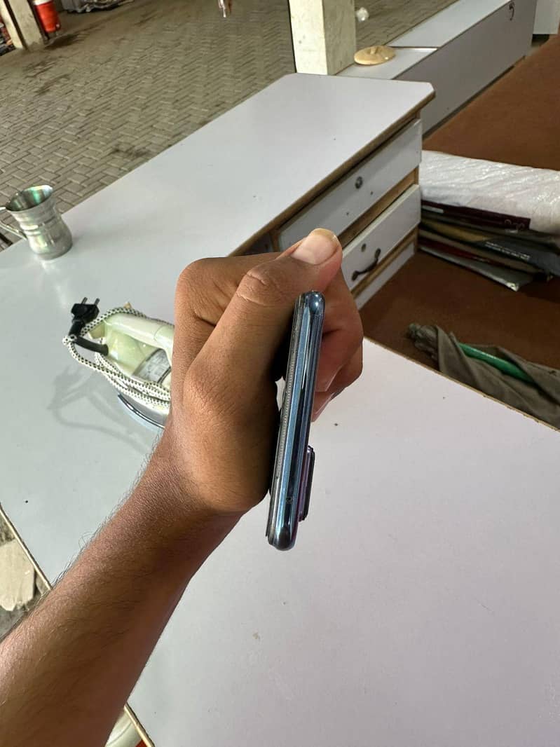 Vivo V21e 3