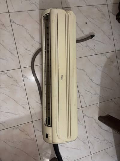 haier AC 1.5 Ton Non Inverter For sale