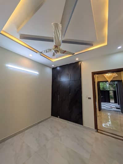 Kanal Brand New Lower Portion For Rent In Pcsir Staff