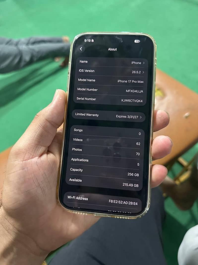 Apple iPhone 17 Pro Max 2