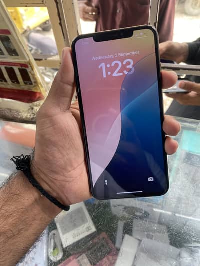 Apple iPhone XS Max 64 pta approved dual sim
