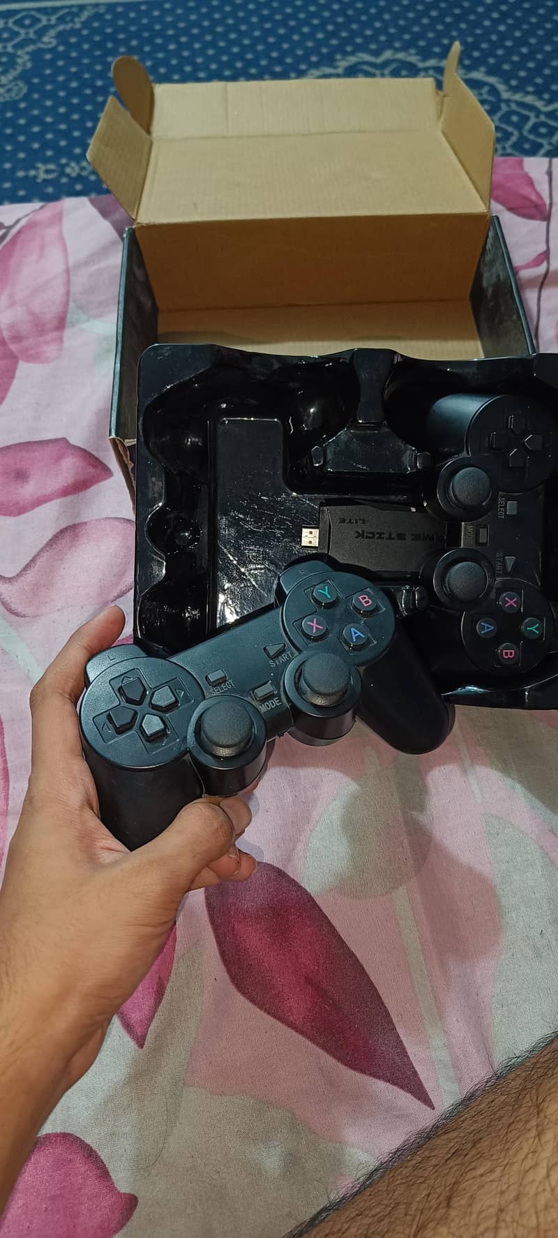 wireless controller gaming gamepad 0
