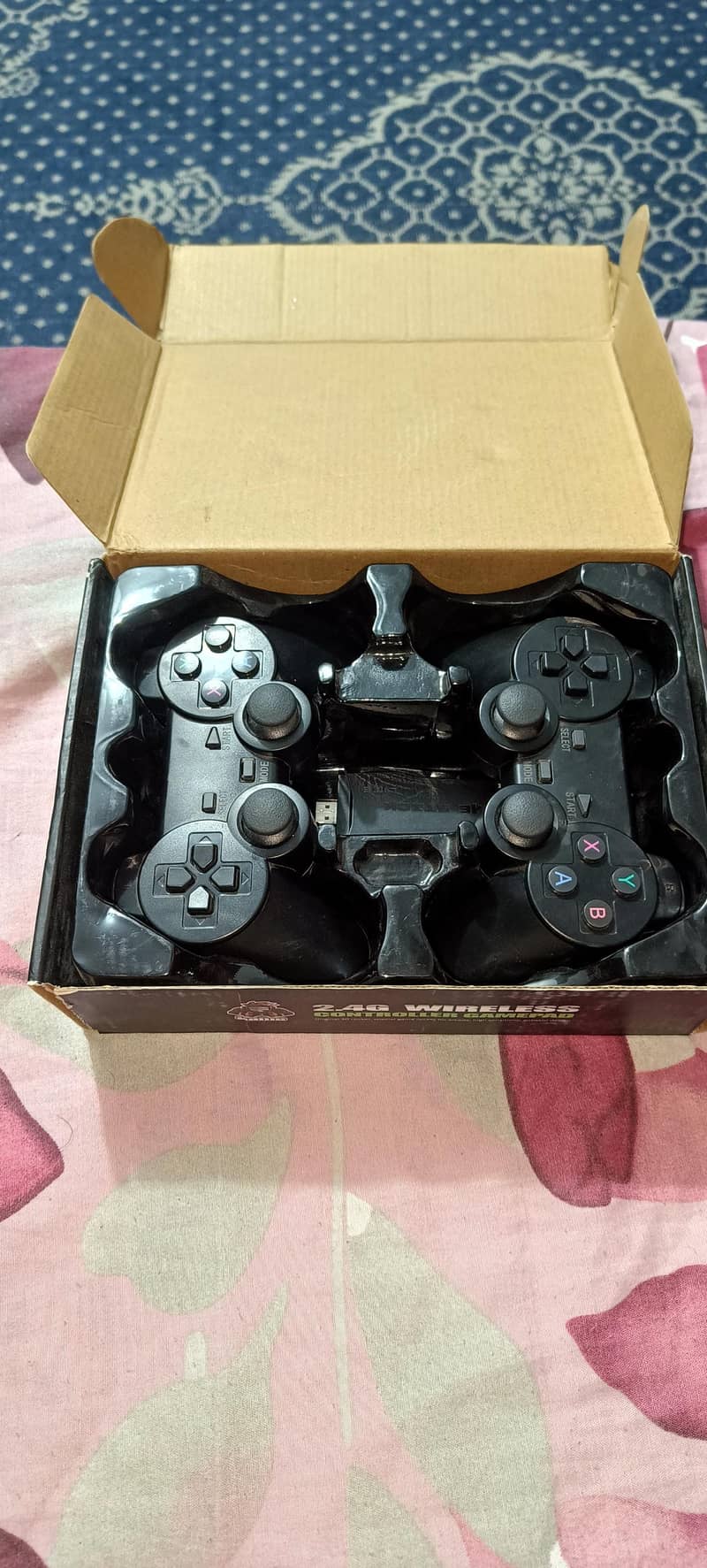 wireless controller gaming gamepad 1
